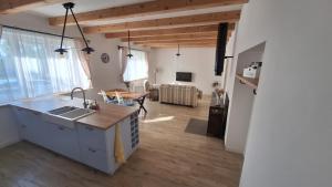 Chaloupka Na Mýtince