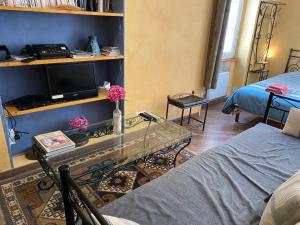 Residence Verdi - Appartements meubles en centre ville : photos des chambres