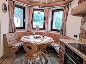 Holiday Home zur schönen Aussicht by Interhome