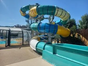 CAMPING PARADIS Domaine Oyat - 滨海布雷蒂尼奥勒