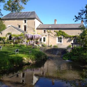Sejours a la campagne Les roulottes du Moulin de Palet : photos des chambres
