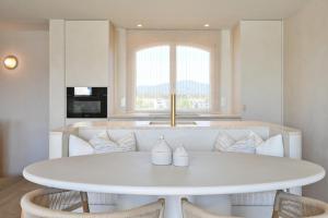 Golfe de St-Tropez somptueux appartement vue port et mer