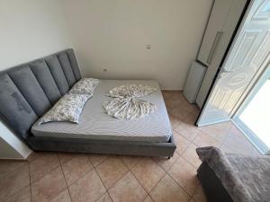 Dina House