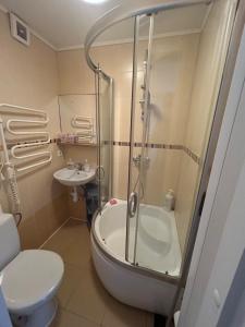 Butas prie vaikų parko