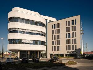 STAYERY Gütersloh Hauptbahnhof