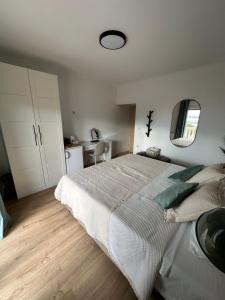 Marela Rooms