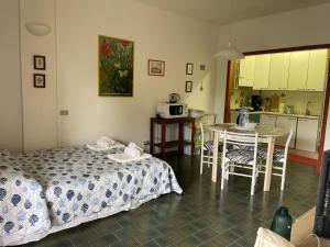 Casa Caletta - Appartamento con piscina a 100metri dal mare