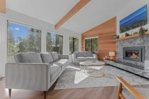 Modern 3BR Carnelian Bay Retreat - 里奇伍德