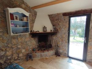 Maisons de vacances CABANON PROVENCAL EN PIERRES et ACCES PISCINE LUXE : photos des chambres