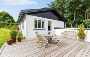 2 Bedroom Lovely Home In Vejby - Vejby