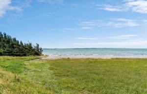 4 Bedroom Beach Front Home In Thyholm