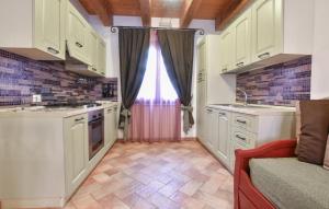 Cozy Home In Partinico With Wifi