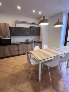 Dimora Floris accogliente appartamento in borgo storico a 7 chilometri dal mare