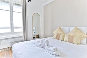 Appartement Vue sur Tour effeil Defense