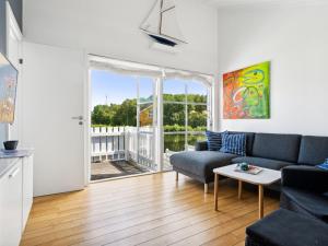 Holiday Home Jænis - 10m from the sea by Interhome