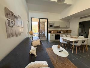 Appartements Appartement Bormes : photos des chambres