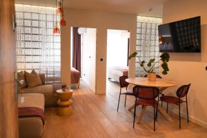 Apartament Cicha z dużym balkonem- miejsce parkingowe w garażu