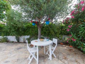 Holiday Home La Bahia-3 by Interhome