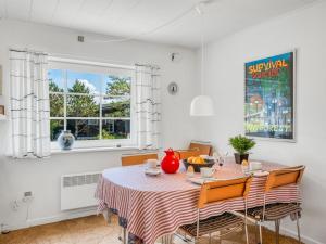 Holiday Home Arntraud - 500m from the sea by Interhome