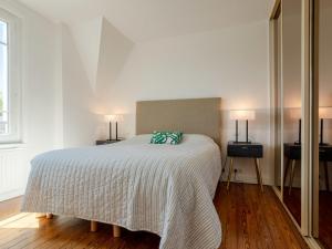 Maisons de vacances Holiday Home Villa Deauville by Interhome : photos des chambres