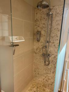 B&B / Chambres d'hotes La Villa Rosalie : photos des chambres
