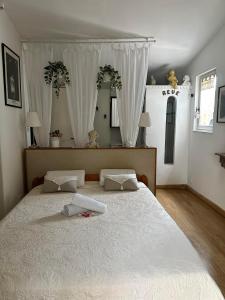 Maisons d'hotes Le Mazet des Beaujots : photos des chambres
