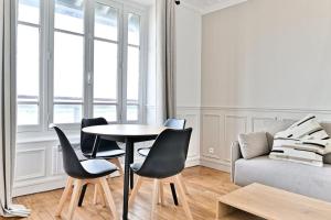 Appartement Spacieux Vue sur Paris Boulogne