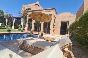 Villa LES LAURIERS, 4 suites, piscine privée, petit déjeuner compris