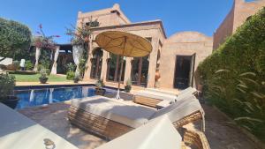 Villa LES LAURIERS, 4 suites, piscine privée, petit déjeuner compris