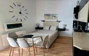 Apartament MIODOWY przy plaży