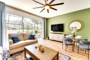 Less Than 5 Mi to Disney Sun-Soaked Kissimmee Escape!