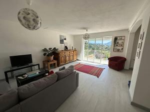 Villas Ollioules, au coeur de la pinede, proche de la mer : photos des chambres