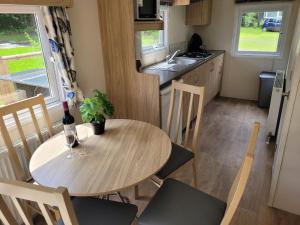 Chalet bij Lente van Drenthe nabij meer