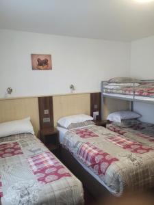 Family En-Suite Room room in The Gatwick White House Hotel