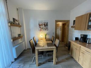 FeWo Nietleben mit 2Schlafzimmer & Balkon