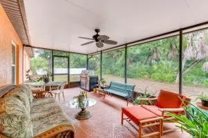 North Port Home with Charming Lanai about 7 Mi to Beach - Murdock