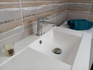 Appartements Gite sur les hauteurs d-Honfleur - SPA : photos des chambres