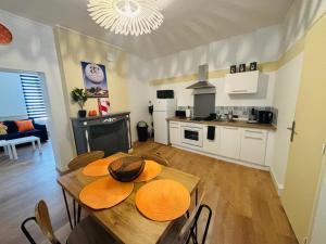 Appartements Le VeUvE cLicQuOt : photos des chambres