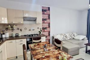 FLH - Garden Grill Escape