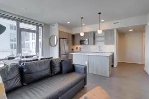 Quiet Apartment Steps from the Subway at Clarendon - Fort Myer Heights