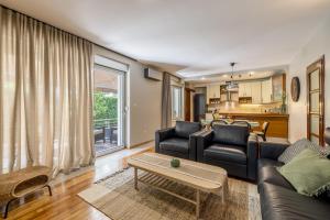 Green Oasis by Bačvice beach, private Parking & Garden - Casa Moro