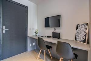 By Dabra House: Studios completos em Moema em frente ao shopping Ibirapuera