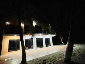 Casa Itzayana Costa Maya