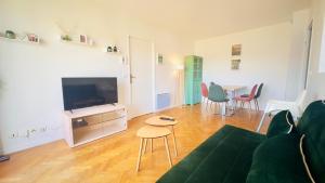 Appartements Le Jardin Suspendu, Steps to Lake & Station : photos des chambres