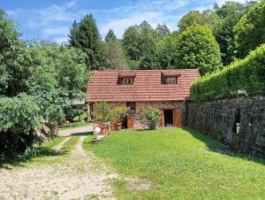 Appartements Gite de France a Sainte Fortunade 3 epis - Gite de France 4 personnes MAE-6514 : photos des chambres