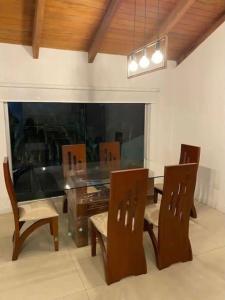 Hermosa casa en Ficoa