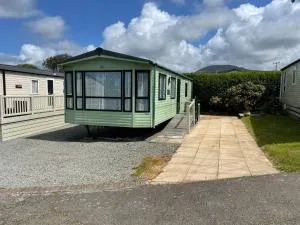 Kyffin 643 - Llanddwywe