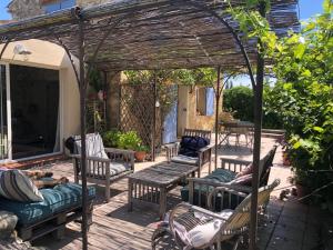 Maison de charme provençale en pierre