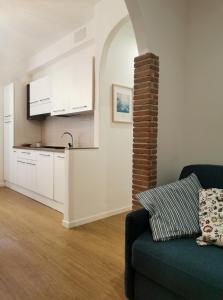 Domus Taura civico 48