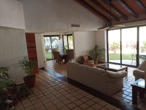 Cancún Villa Mexicana con acceso a la Playa